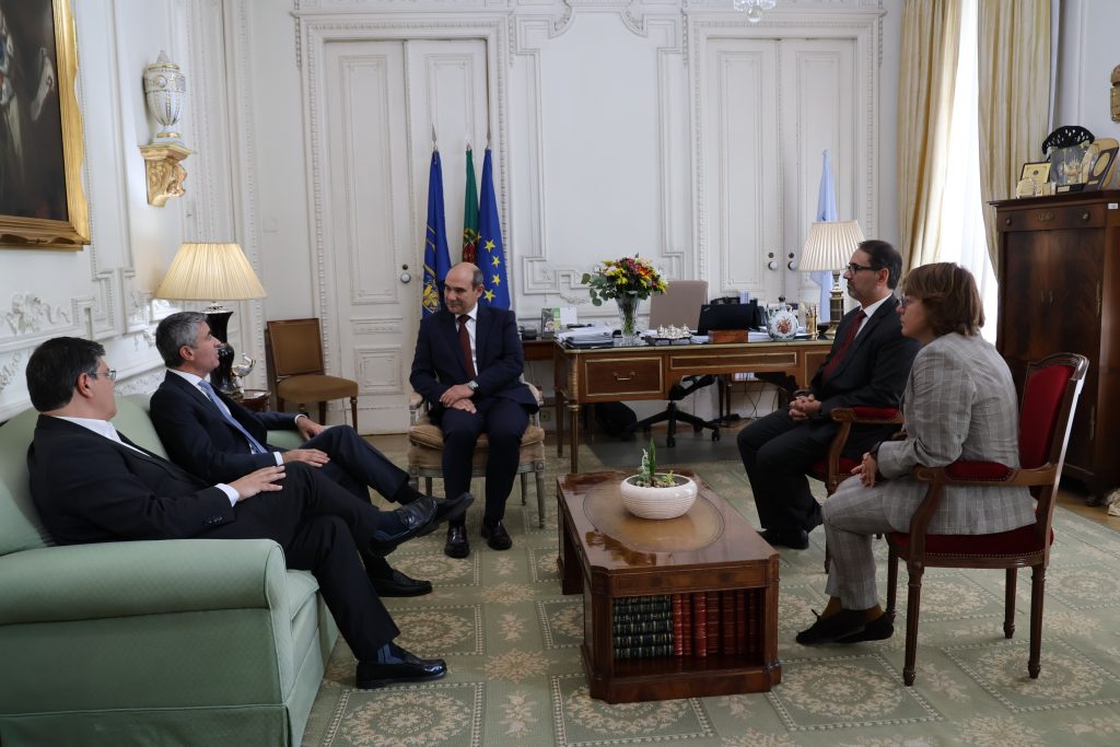 Comitiva do PS apresenta cumprimentos ao Presidente do Supremo Tribunal Administrativo