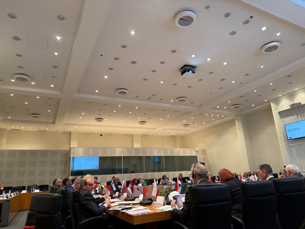 Presidente do Supremo Tribunal Administrativo participa em Seminário Europeu sobre mudanças climáticas e turismo excessivo